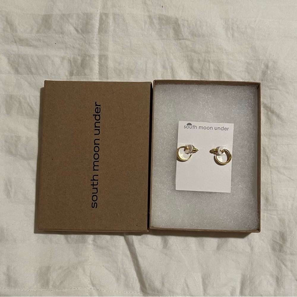 south moon under gold hoops